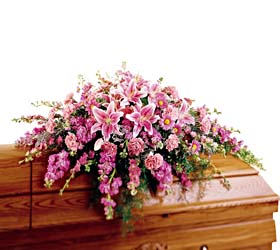 tabut üstü çelenk cenazeye cenaze çiçeði Ankara Yenimahalle Çiçekçi firma ürünümüz 